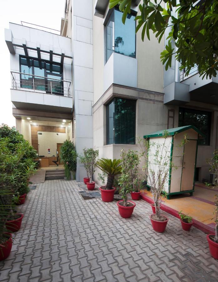 Imperial Apartments Huda City Gurgaon Luaran gambar