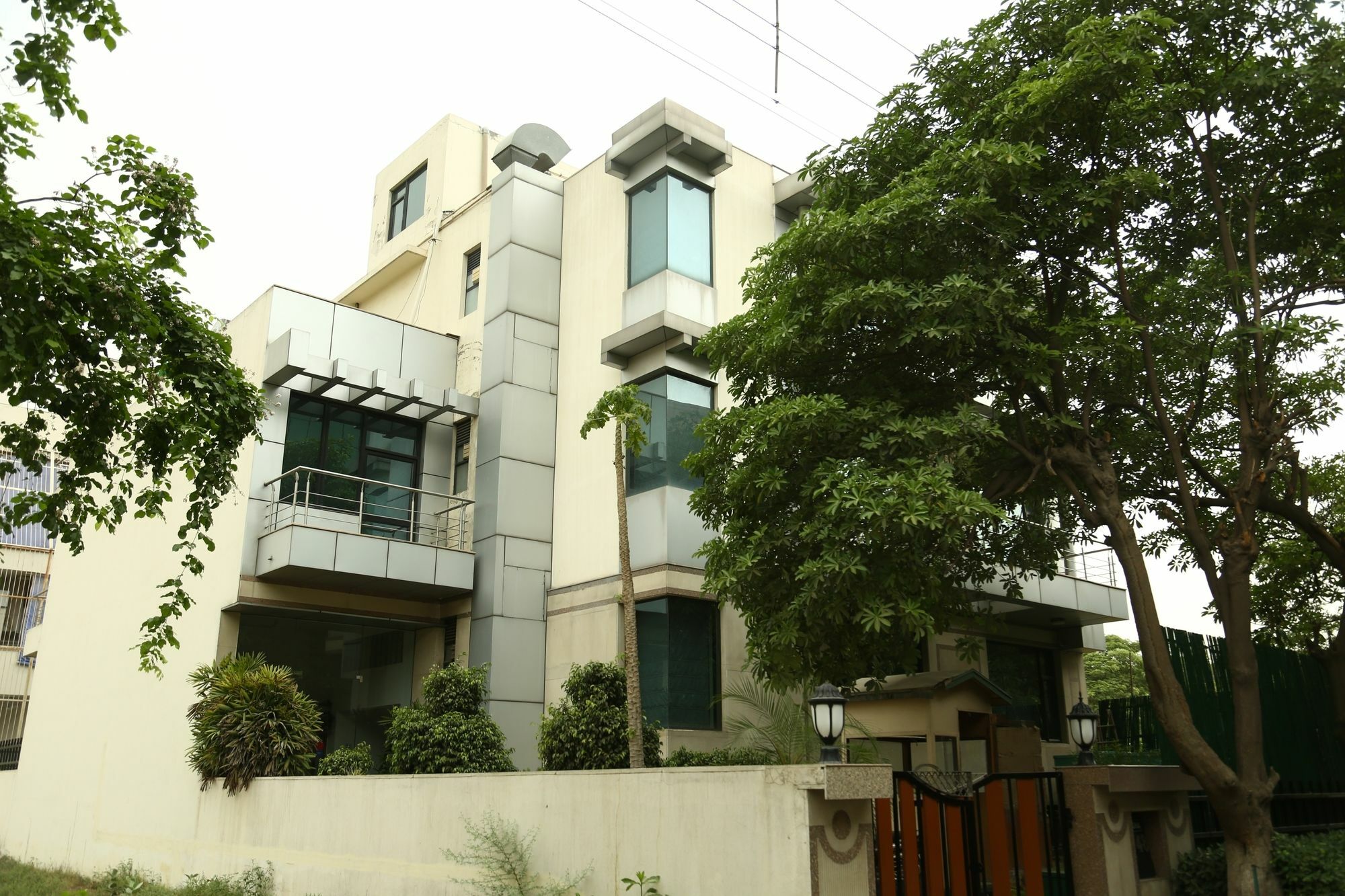 Imperial Apartments Huda City Gurgaon Luaran gambar
